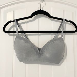 Reitman's R LINE Light Blue Wire-Free Bra with lace detail Size 32C